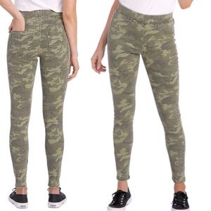 MUD PIE Elyse Green Camo Denim Leggings Pull-on Elastic Waist Jeggings